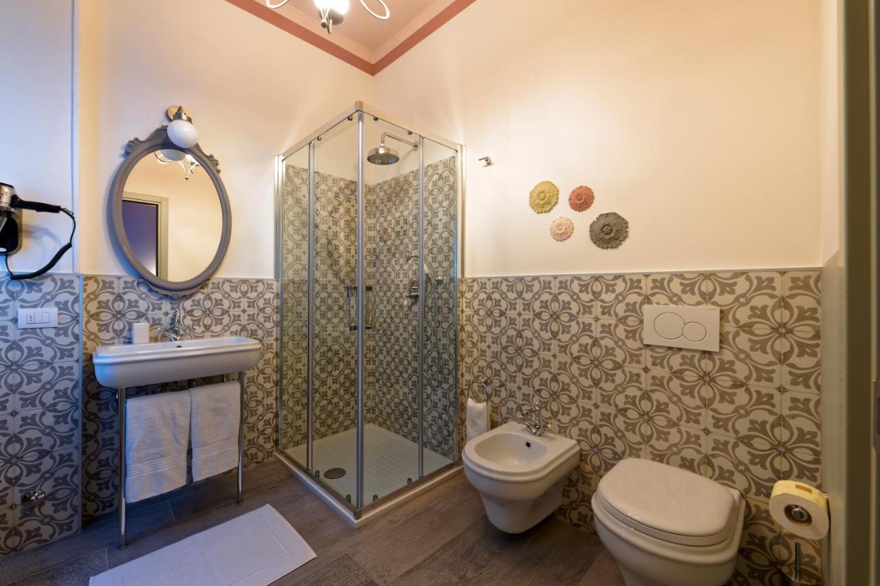 White Ribbon Hotel Milan Bagian luar foto