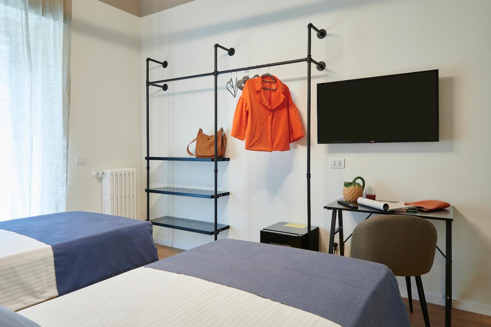 White Ribbon Hotel Milan Bagian luar foto