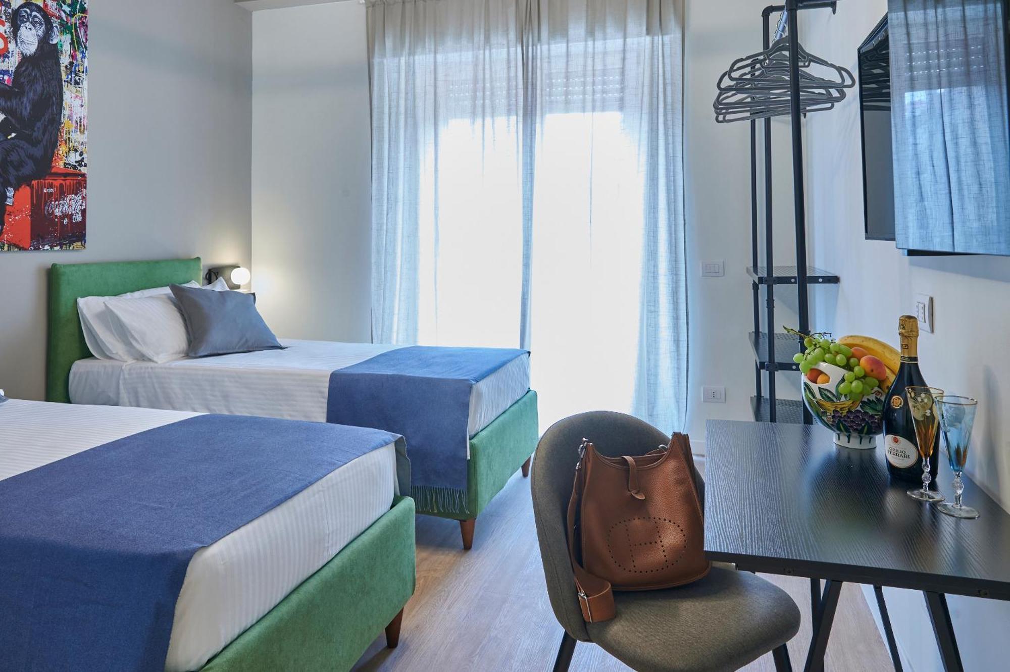 White Ribbon Hotel Milan Bagian luar foto