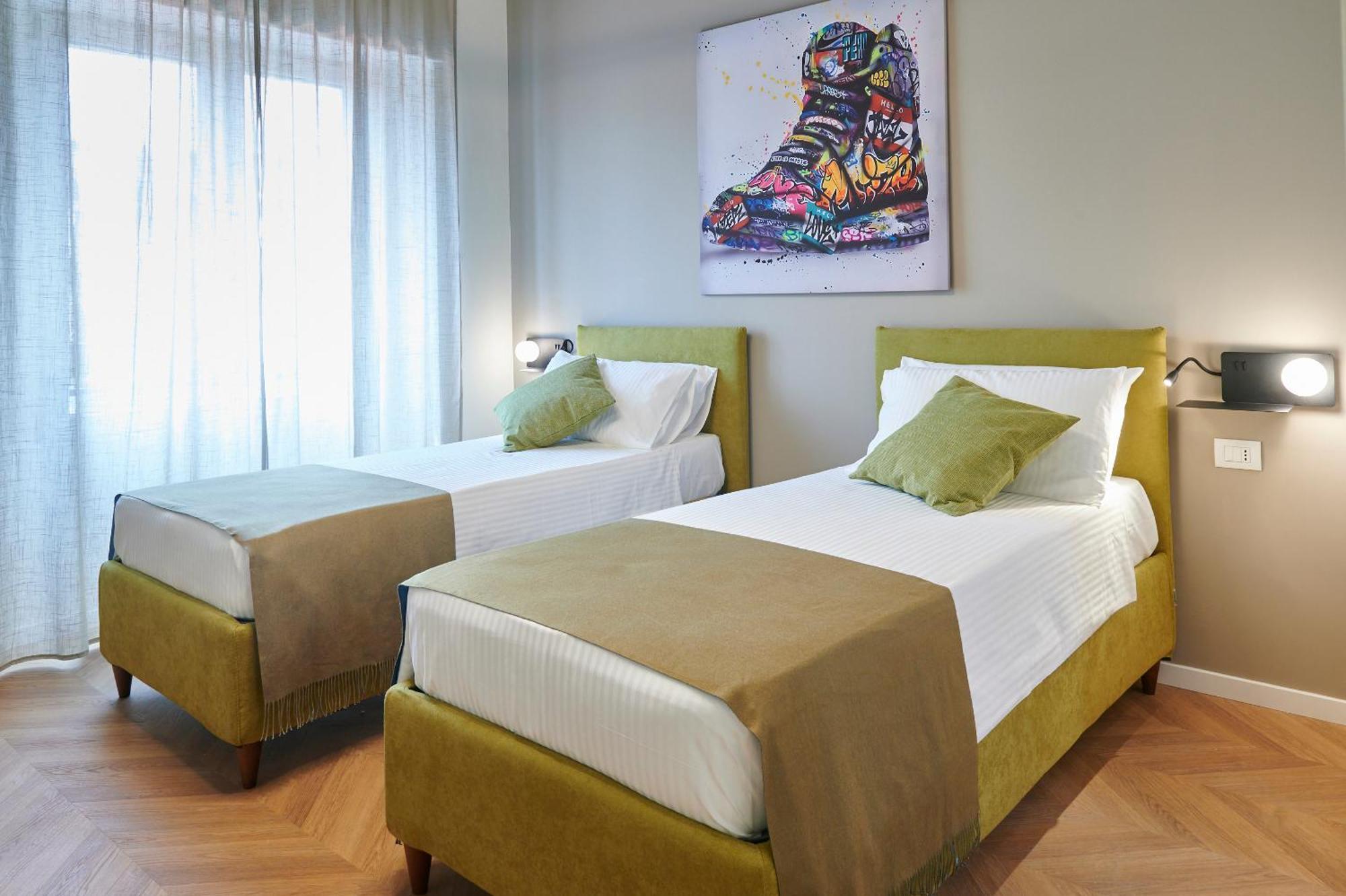 White Ribbon Hotel Milan Bagian luar foto