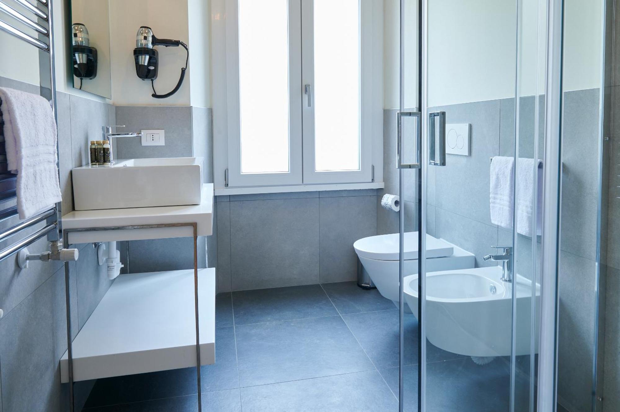 White Ribbon Hotel Milan Bagian luar foto